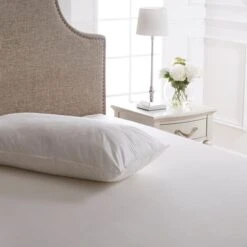 Dorma Full Forever Anti-Allergy Side Sleeper Kingsize Pillow -DUNELM Furniture Shop 1000120495 alt01