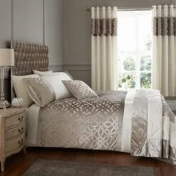 Catherine Lansfield Natural Lattice Cut Velvet Bedspread -DUNELM Furniture Shop 1000169072 alt03