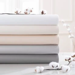 Dorma Smooth & Soft 300 Thread Count Cotton Sateen Flat Sheet -DUNELM Furniture Shop 30624451 alt07