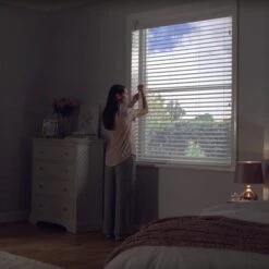 Room Darkening Venetian Blind -DUNELM Furniture Shop 30651408 alt03