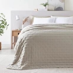 Ella Washed Bedspread -DUNELM Furniture Shop 30780890