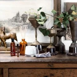 The Aromatherapy Co Therapy Unwind Candle -DUNELM Furniture Shop 30823874 alt05