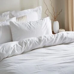 Salcombe Duvet Cover And Pillowcase Set -DUNELM Furniture Shop 30863582 alt02