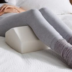 Memory Foam Back Sleeper Contour Leg Pillow -DUNELM Furniture Shop 30870784 alt05