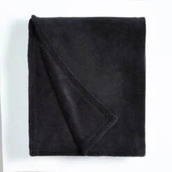 Soft Fleece Recycled Throw, 130x170cm -DUNELM Furniture Shop 30872574 alt03