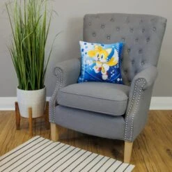 Sonic The Hedgehog Cushion -DUNELM Furniture Shop 30872955 alt03