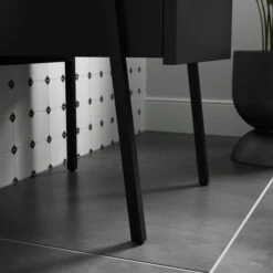 Stannis Reeded Glass Ladder Shelf -DUNELM Furniture Shop 30873172 alt04