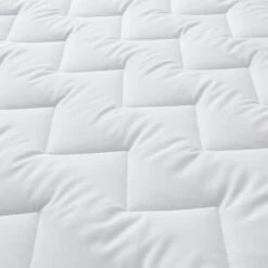 Fogarty Temperature Balance Mattress Protector -DUNELM Furniture Shop 30873878 alt02