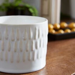 Zen Fig & Cedarwood Candle -DUNELM Furniture Shop 30899589 alt02