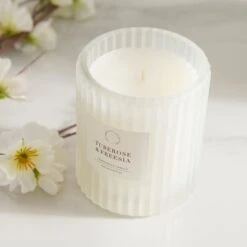 Tuberose And Freesia Candle -DUNELM Furniture Shop 30899655 alt02