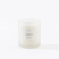Tuberose And Freesia Candle -DUNELM Furniture Shop 30899655 alt03