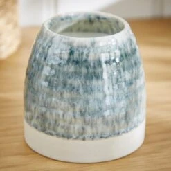 Churchgate Oud And Bergamot Candle -DUNELM Furniture Shop 30899673 alt02