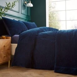 Haisley Geo Bedspread -DUNELM Furniture Shop 30902280 alt02