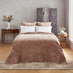 Dorma Marlowe Bedspread -DUNELM Furniture Shop 30903539