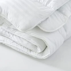 Hotel Luxury Cotton Anti Allergy 7.5 Tog Summer Duvet -DUNELM Furniture Shop 30904829 alt02