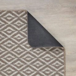 Marvel Geo Hard-wearing Washable Runner -DUNELM Furniture Shop 30912694 alt02