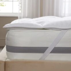 Snuggledown Luxurious Hotel Anti Allergy Mattress Topper -DUNELM Furniture Shop 30914710 alt04