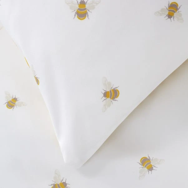 Printed Bee Duvet Cover & Pillowcase Set 7 Printed Bee Duvet Cover & Pillowcase Set - Image 5