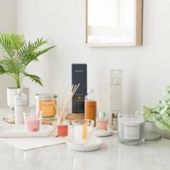 Fresh Linen Multi Wick Candle -DUNELM Furniture Shop 30923448 alt04