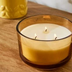 Honey & Buttercup Multi Wick Candle -DUNELM Furniture Shop 30924801 alt01