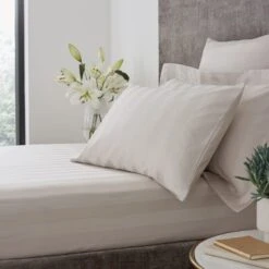 Hotel Cotton 230 Thread Count Stripe Fitted Sheet -DUNELM Furniture Shop 30927084