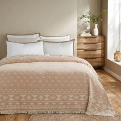 Matelasse Ikat Cotton Throw -DUNELM Furniture Shop 30927459 alt04