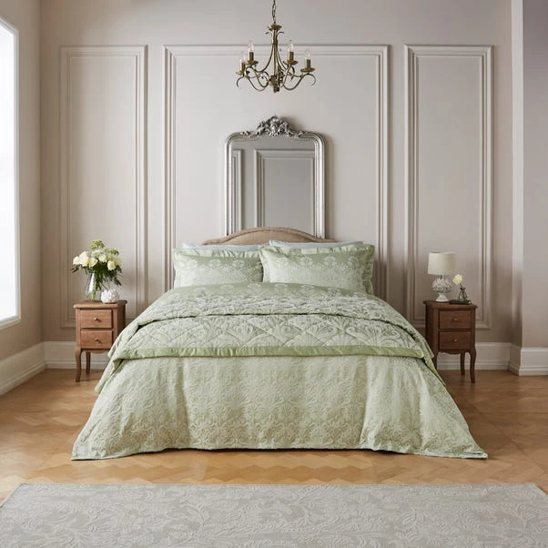 Dorma Fuchsia Bells Bedspread 6 Dorma Fuchsia Bells Bedspread - Image 4