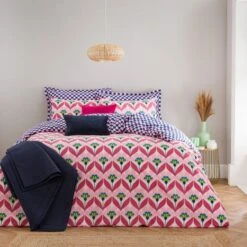 Tallie Retro Cotton Duvet Cover & Pillowcase Set -DUNELM Furniture Shop 30928561 alt07