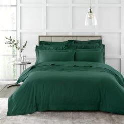 Hotel 230 Thread Count 100% Cotton Sateen Fitted Sheet -DUNELM Furniture Shop 30929463 alt02