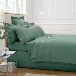 Dorma Luxurious & Silky 500 Thread Count Cotton Sateen Valance Sheet -DUNELM Furniture Shop 30929622 alt01