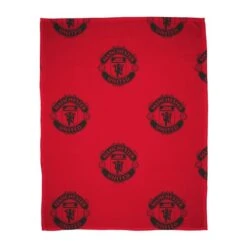 Manchester United Classic Fleece Blanket -DUNELM Furniture Shop 30931081 alt05