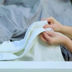 Snuggledown Retreat Hungarian Goose Down Duo 4.5 + 9 Tog All Seasons Duvet -DUNELM Furniture Shop 30934433 alt02