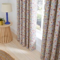 Hannah Retro Ditsy Blackout Eyelet Curtains -DUNELM Furniture Shop 30937199 alt03