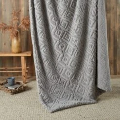 Fusion Romo Fleece Throw 130cm X 180cm -DUNELM Furniture Shop 30958171 alt02