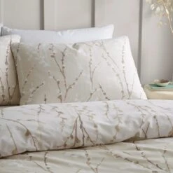 Belle Floral Duvet Cover And Pillowcase Set -DUNELM Furniture Shop 30962744 alt01