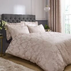 Catherine Lansfield Damask Jacquard Duvet Cover And Pillowcase Set 37 Catherine Lansfield Damask Jacquard Duvet Cover And Pillowcase Set -DUNELM Furniture Shop 30962890