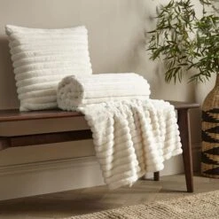 Cosy Ribbed Throw 130cm X 170cm -DUNELM Furniture Shop 30966094 alt07
