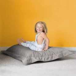 Rucomfy Junior Squarbie Velvet Bean Bag -DUNELM Furniture Shop 30966277 alt01