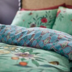Matthew Williamson Paradise Parrot Duvet Cover & Pillowcase Set -DUNELM Furniture Shop 30982986 alt01